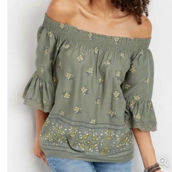 44.Maunces Green Floral Off The Shoulder Top Women’s Size M - Picture 1 of 15